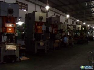 供应回收旧模具机床及电脑锣 通信设备领域的二手设备转让新机遇